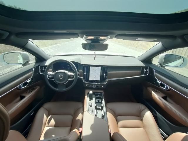 Volvo V90 2024, фото 6