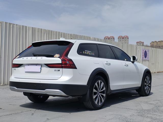 Volvo V90 2024, фото 7