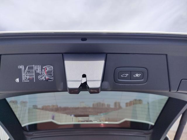 Volvo V90 2024, фото 13