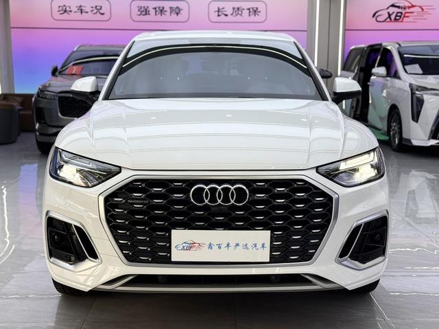 Audi Q5L Sportback 2022, фото 2