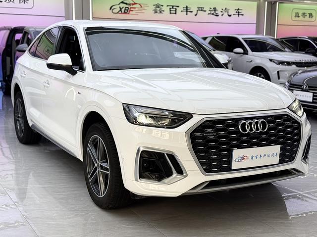 Audi Q5L Sportback 2022, фото 3