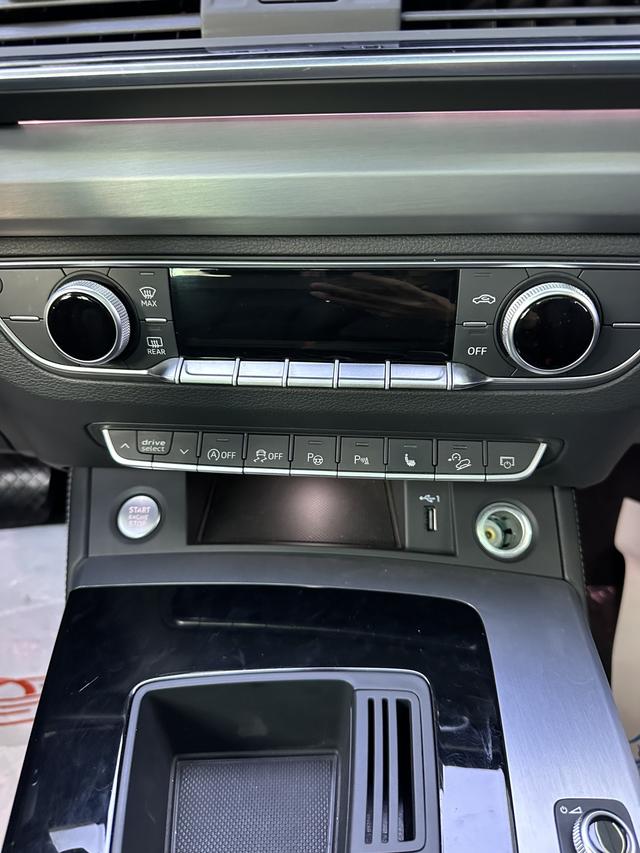 Audi Q5L Sportback 2022, фото 13