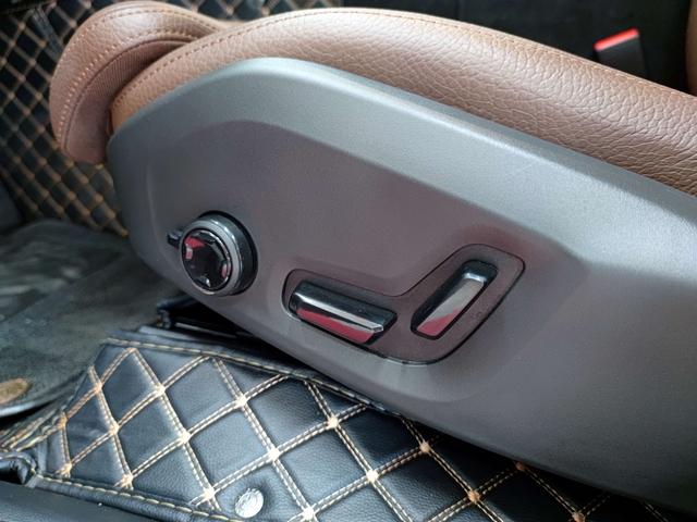 Volvo XC60 2025, фото 15