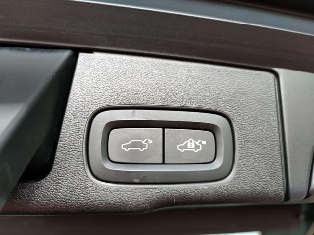 Volvo XC60 2025, фото 17