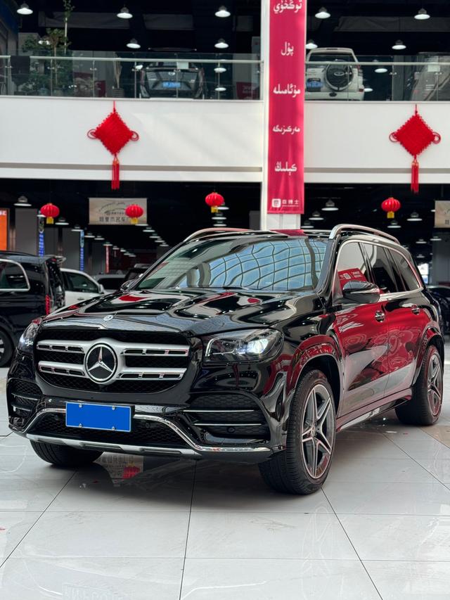 Mercedes-Benz GLS 2023, 3 л турбо, автомат, полный, пробег 58 000 км — авто из Китая с пробегом