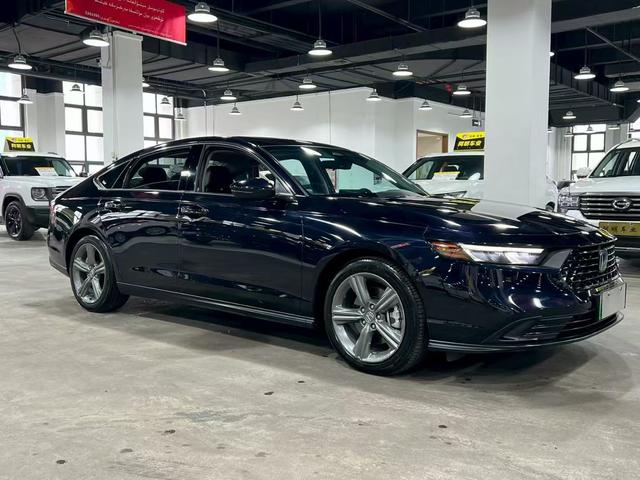 Honda Accord 2024, фото 3