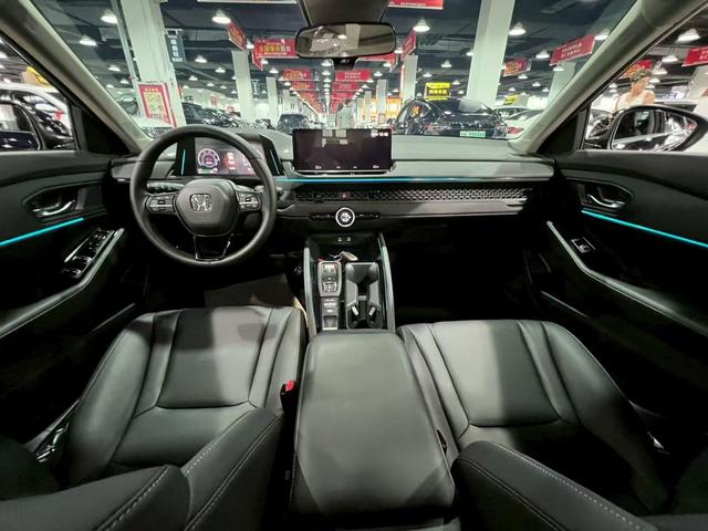 Honda Accord 2024, фото 6