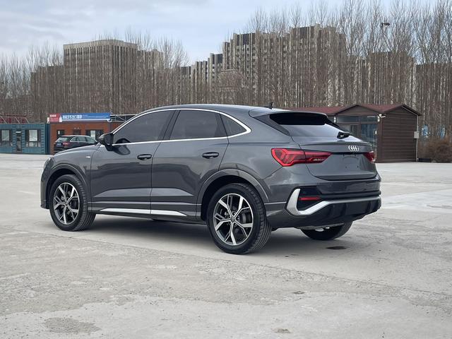 Audi Q3 Sportback 2022, фото 6