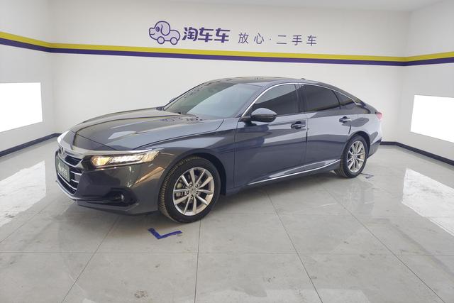 Honda Accord 2022, 1.5 л турбо, вариатор (CVT), передний, пробег 52 600 км — авто из Китая с пробегом