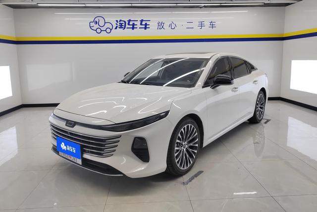 Bestune B70 2024, 1.5 л турбо, робот (DCT), передний, пробег 21 700 км — авто из Китая с пробегом