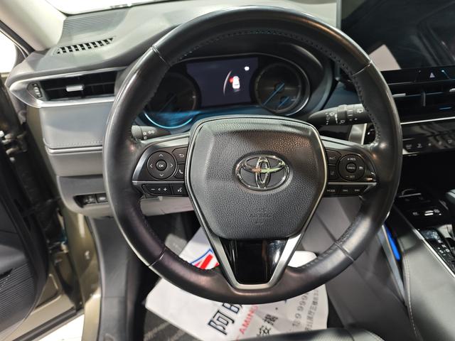 Toyota Harrier 2023, фото 11