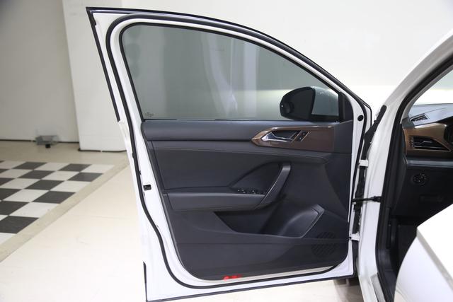 Volkswagen Tharu 2021, фото 16