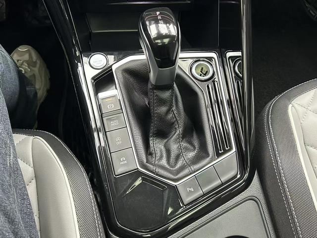 Volkswagen Tayron 2023, фото 14