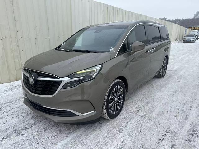 Buick GL8 2021, 2 л турбо, автомат, передний, пробег 95 000 км — авто из Китая с пробегом
