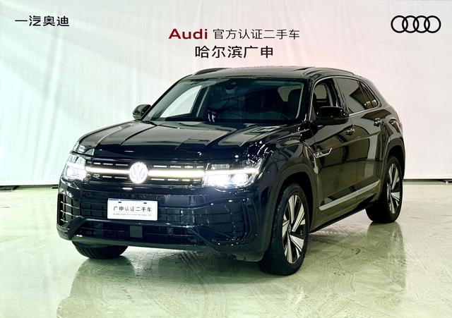 Volkswagen Teramont 2024, 2 л турбо, робот (DCT), полный, пробег 14 800 км — авто из Китая с пробегом