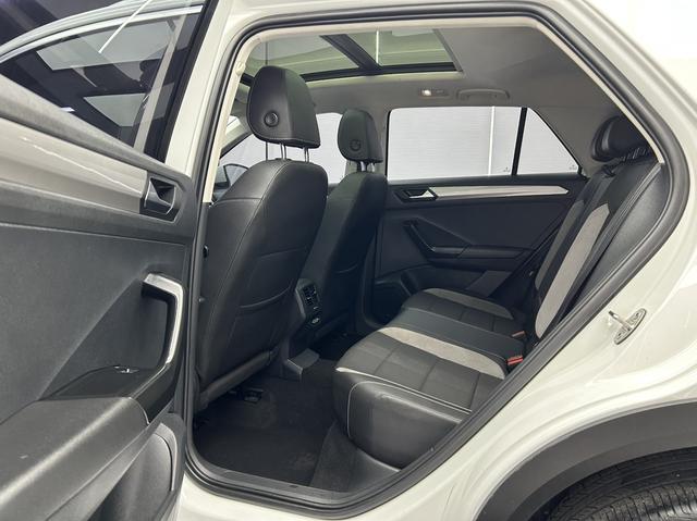 Volkswagen T-Roc 2022, фото 16