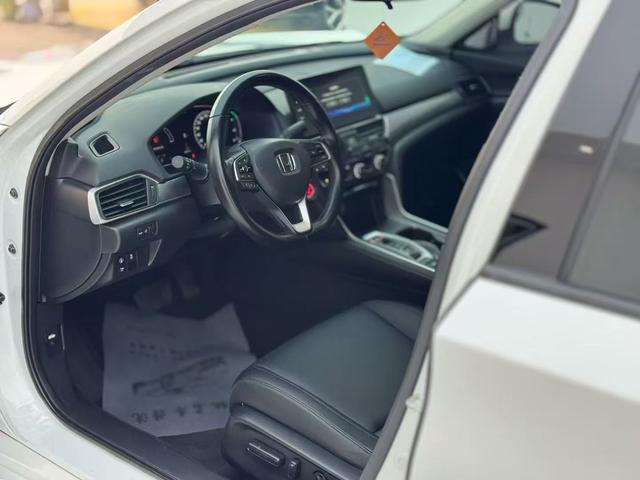 Honda Accord 2022, фото 4