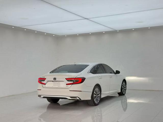 Honda Accord 2022, фото 9