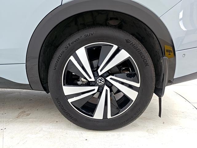 Volkswagen Tiguan 2023, фото 16