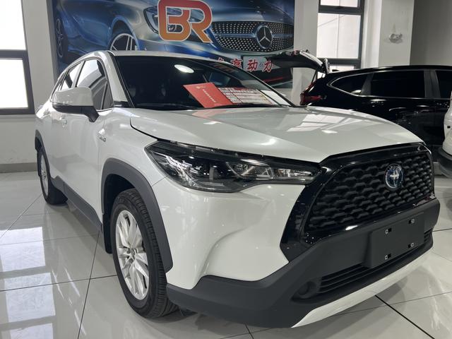 Toyota Corolla Cross 2024, фото 3