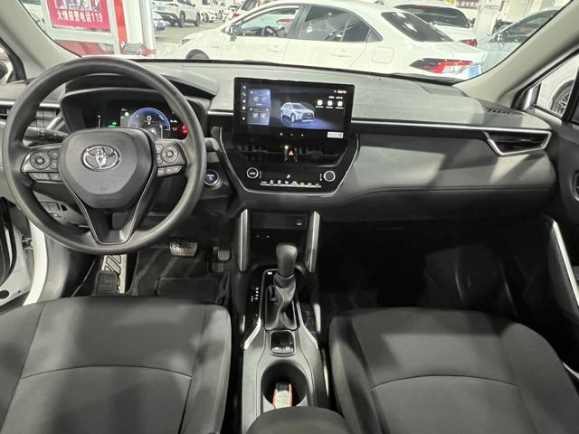 Toyota Corolla Cross 2024, фото 6