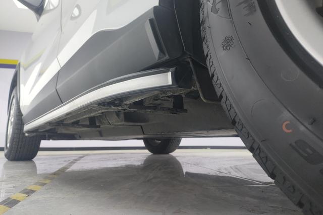Toyota RAV4 2022, фото 12