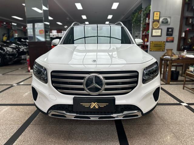 Mercedes-Benz GLB 2024, фото 2