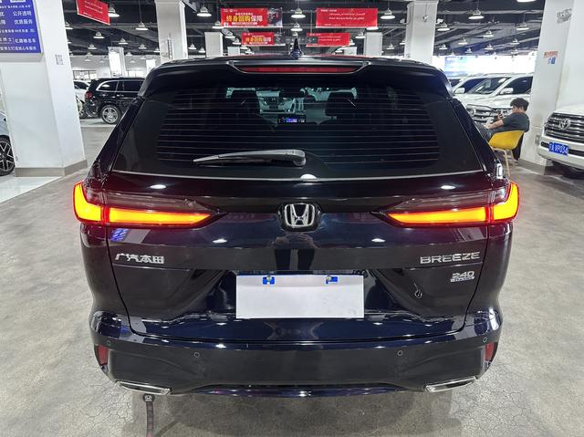 Honda CR-V 2023, фото 8