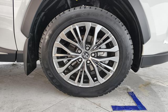 Toyota Weilan 2023, фото 5
