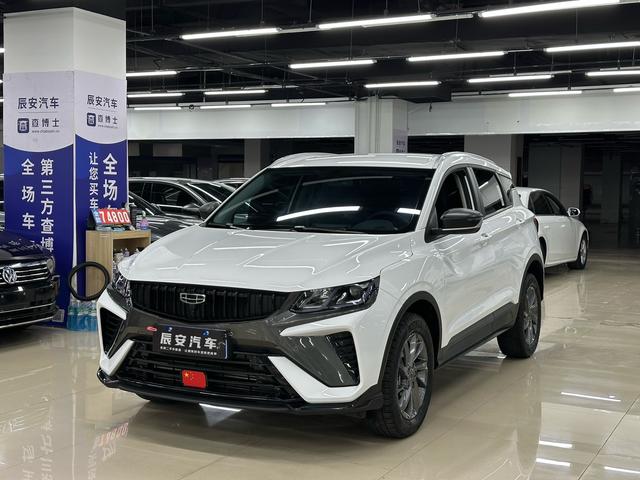Geely Binyue 2024, 1.5 л турбо, робот (DCT), передний, пробег 3 000 км — авто из Китая с пробегом