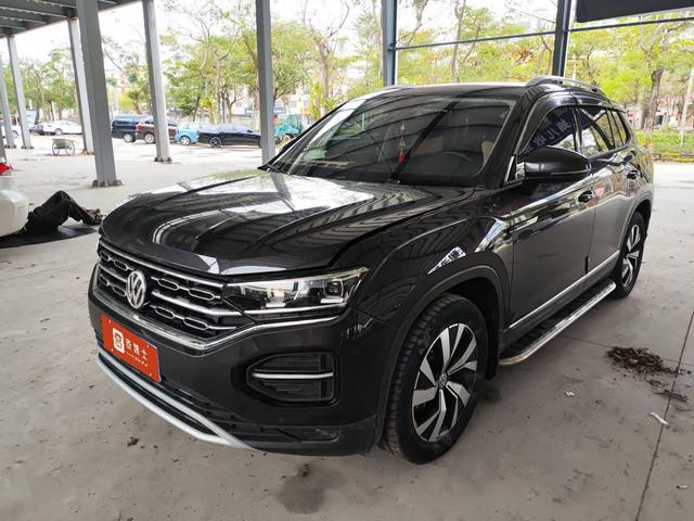 Volkswagen Tayron 2021, 2 л турбо, робот (DCT), передний, пробег 64 700 км — авто из Китая с пробегом