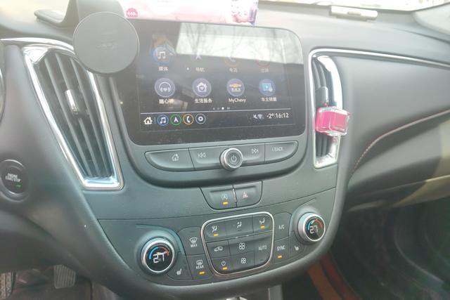 Chevrolet Malibu 2021, фото 15