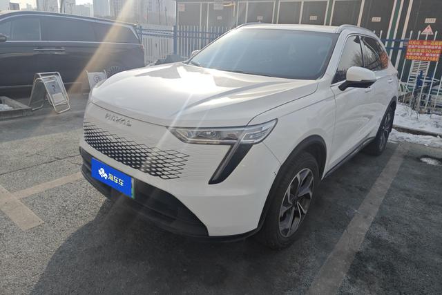Haval F7 2023, 1.5 л, 2-ст. DHT (гибридный), полный, пробег 96 600 км — авто из Китая с пробегом
