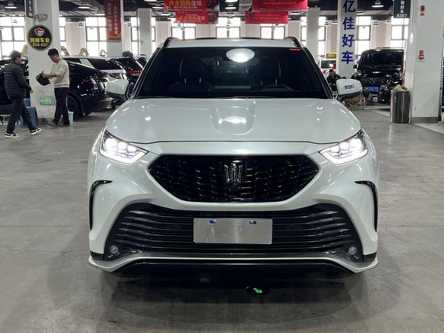 Toyota Crown 2024, фото 2
