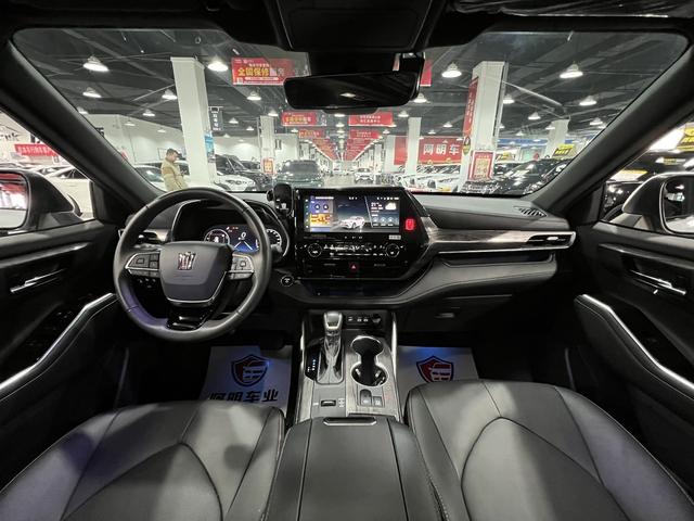 Toyota Crown 2024, фото 6