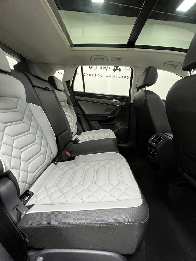 Volkswagen Tayron 2023, фото 10