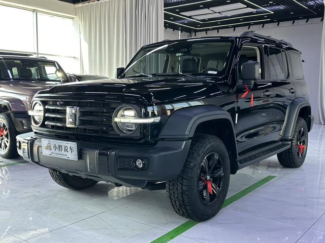 Tank 300 2021, 2 л турбо, автомат, полный, пробег 34 000 км — авто из Китая с пробегом