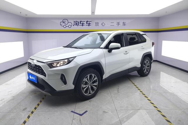 Toyota RAV4 2023, 2 л, вариатор (CVT), передний, пробег 23 100 км — авто из Китая с пробегом
