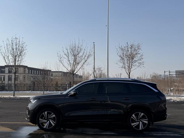 Volkswagen Tiguan 2024, фото 7