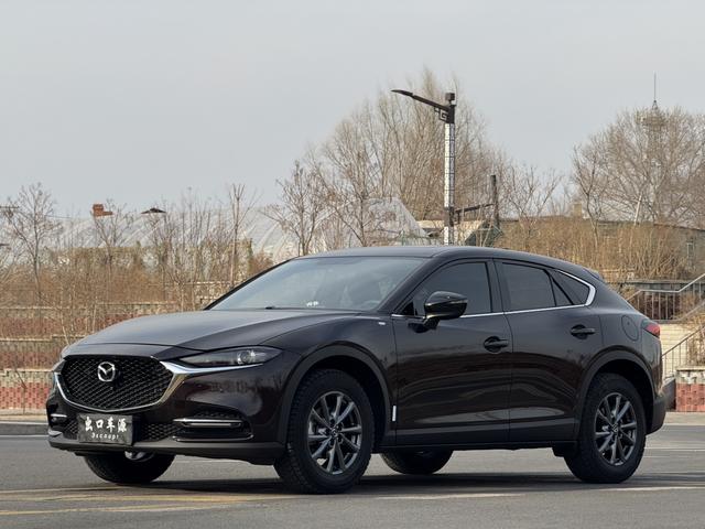 Mazda CX-4 2021, 2 л, автомат, передний, пробег 36 000 км — авто из Китая с пробегом