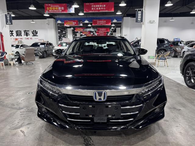 Honda Accord 2022, фото 2