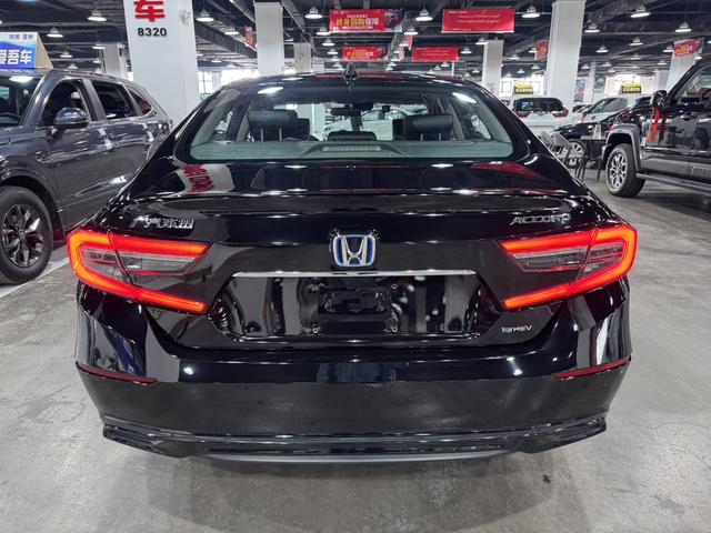 Honda Accord 2022, фото 8