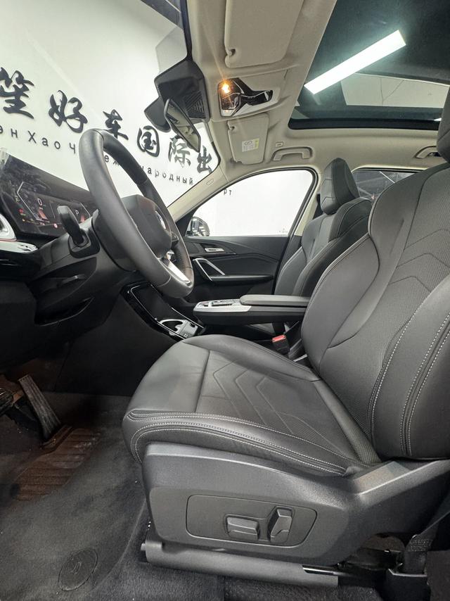 BMW X1 2023, фото 8