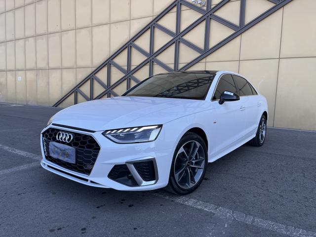 Audi A4L 2022, 2 л турбо, робот (DCT), передний, пробег 15 000 км — авто из Китая с пробегом