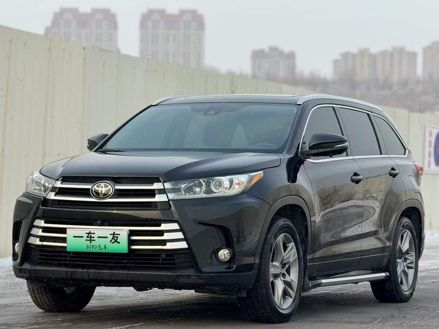 Toyota Haval 2021, 2 л турбо, автомат, полный, пробег 90 000 км — авто из Китая с пробегом