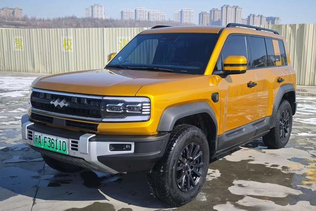 Fangchenbao Bao5 2023, 1.5 л турбо, вариатор (CVT), полный, пробег 59 000 км — авто из Китая с пробегом