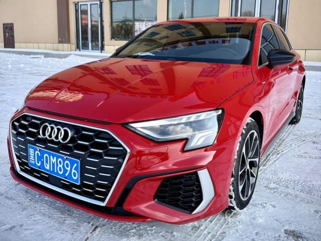 Audi A3 2021, 1.4 л турбо, робот (DCT), передний, пробег 49 000 км — авто из Китая с пробегом