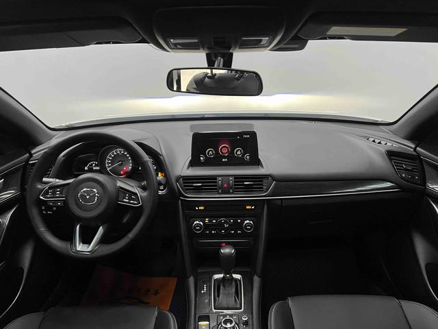 Mazda CX-4 2021, фото 15