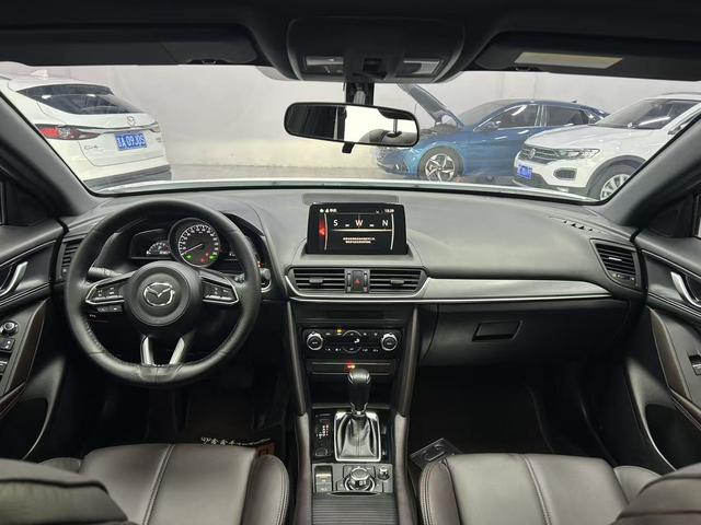 Mazda CX-4 2021, фото 15