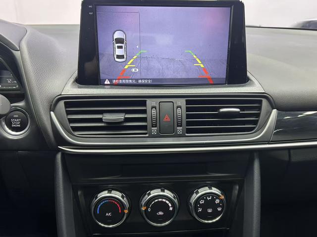 Mazda CX-4 2021, фото 13